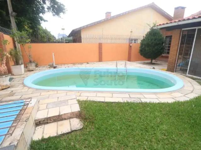 Casa / Sobrado para Locação em Pelotas/RS Laranjal 2 Quartos