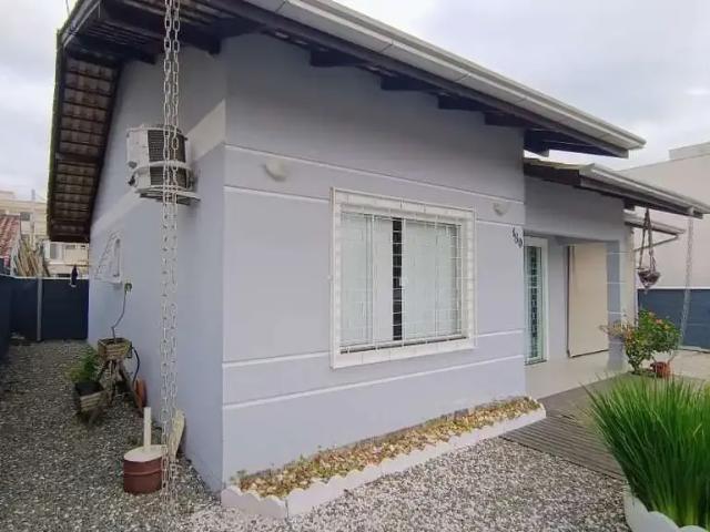 Casa / Sobrado para Locação em Penha/SC Centro 2 Quartos