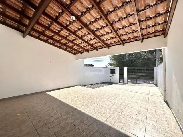 Casa / Sobrado para Locação em Penha/SC Centro 2 Quartos
