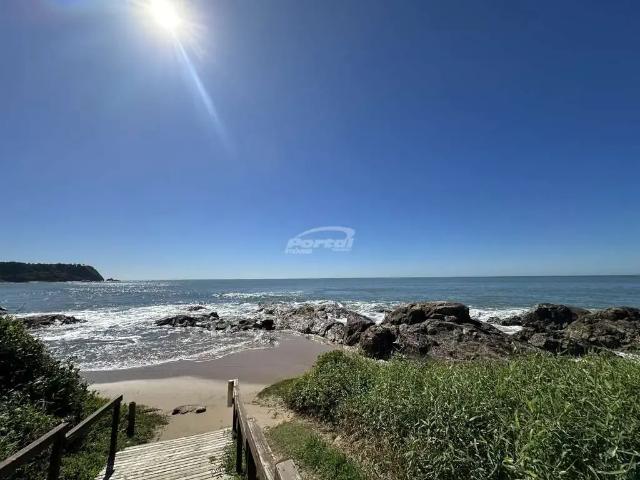 Casa / Sobrado para Locação em Penha/SC Praia Grande 5 Quartos