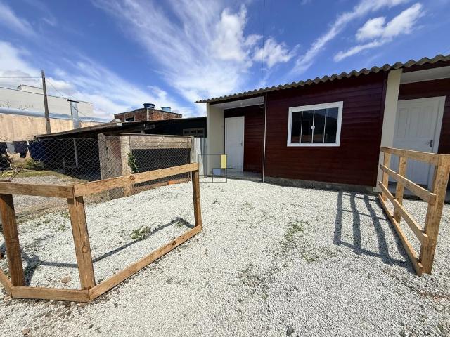 Casa / Sobrado para Locação em Penha/SC Santa Lídia 2 Quartos