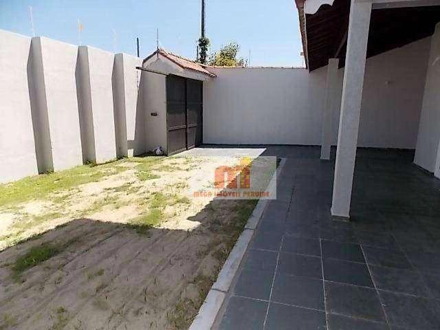 Casa / Sobrado para Locação em Peruíbe/SP Arpoador 4 Quartos