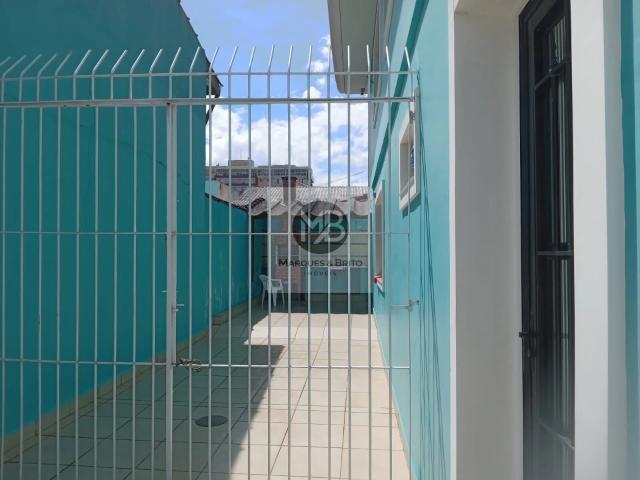 Casa / Sobrado para Locação em Peruíbe/SP Centro 2 Quartos