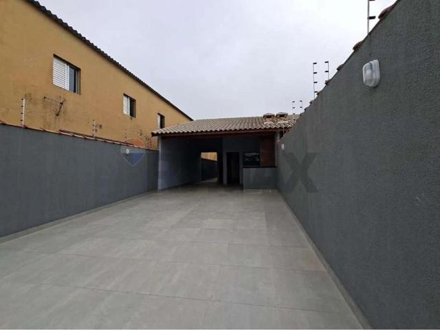 Casa / Sobrado para Locação em Peruíbe/SP Cidade Nova Peruibe 3 Quartos