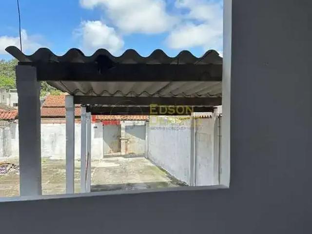 Casa / Sobrado para Locação em Pindamonhangaba/SP Jardim Eloyna 2 Quartos