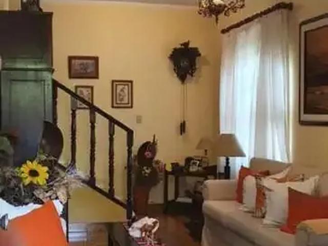 Casa / Sobrado para Locação em Pindamonhangaba/SP Jardim Rosely 3 Quartos