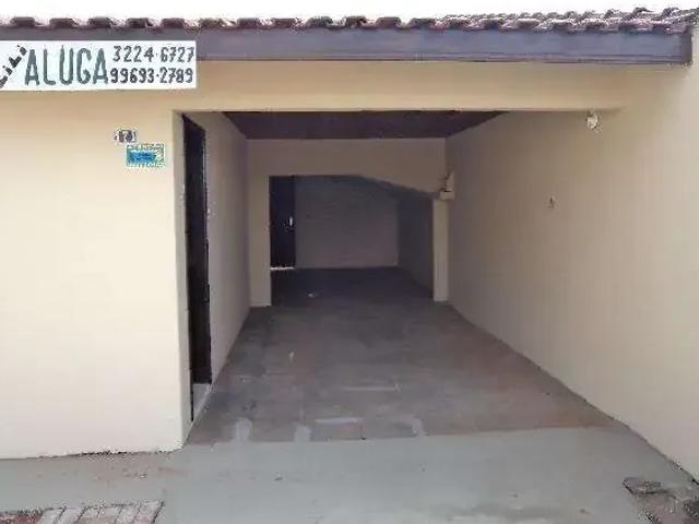 Casa / Sobrado para Locação em Pinhais/PR Alto Tarumã 3 Quartos