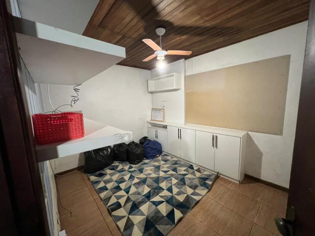 Casa / Sobrado para Locação em Pinhais/PR Emiliano Perneta 3 Quartos