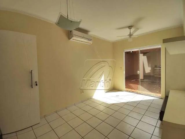 Casa / Sobrado para Locação em Piracicaba/SP Água Branca 3 Quartos