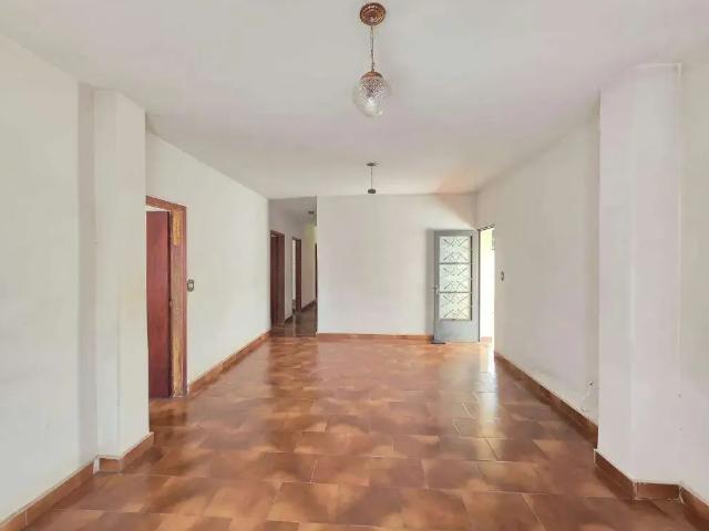 Casa / Sobrado para Locação em Piracicaba/SP Centro 4 Quartos
