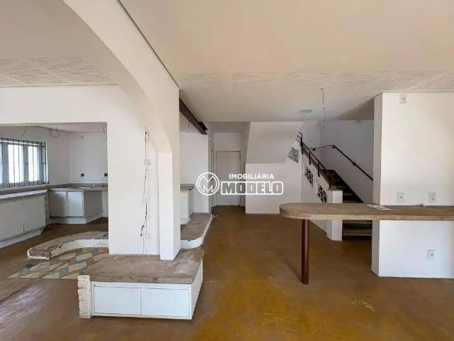 Casa / Sobrado para Locação em Piracicaba/SP Centro 4 Quartos
