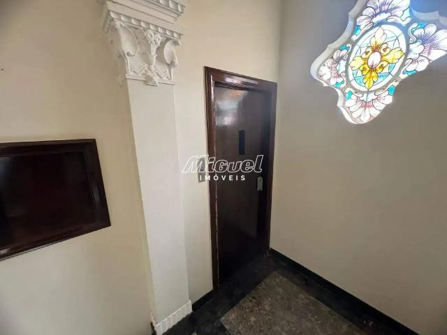 Casa / Sobrado para Locação em Piracicaba/SP Centro 5 Quartos
