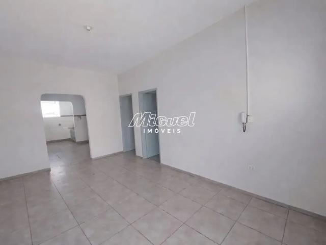 Casa / Sobrado para Locação em Piracicaba/SP Centro 2 Quartos