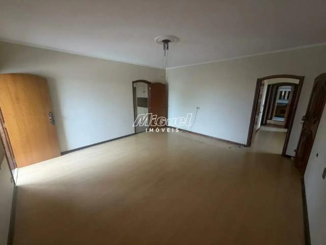 Casa / Sobrado para Locação em Piracicaba/SP Centro 2 Quartos