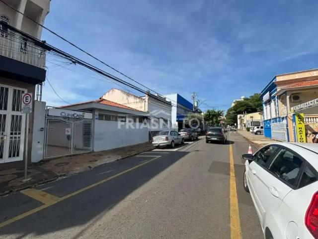 Casa / Sobrado para Locação em Piracicaba/SP Centro 3 Quartos