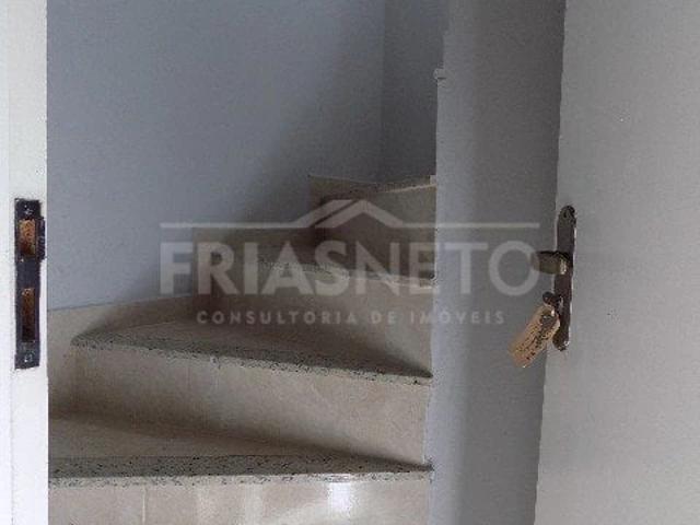 Casa / Sobrado para Locação em Piracicaba/SP Santa Terezinha 3 Quartos