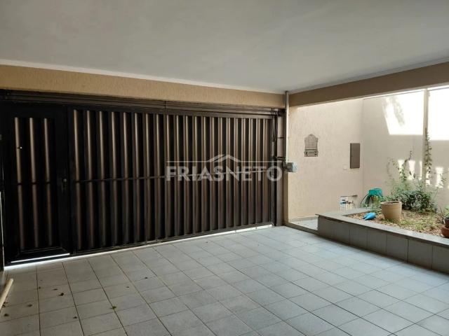 Casa / Sobrado para Locação em Piracicaba/SP Terra Nova 3 Quartos