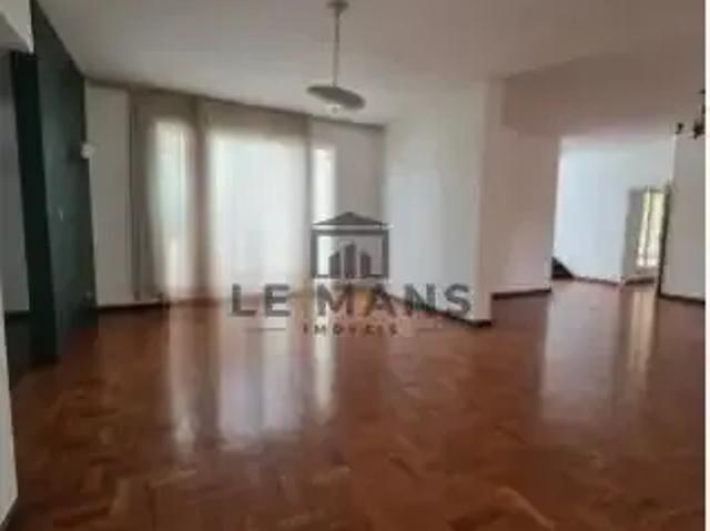 Casa / Sobrado para Locação em Piracicaba/SP Vila Independência 5 Quartos