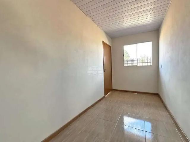 Casa / Sobrado para Locação em Piraquara/PR Guarituba 2 Quartos