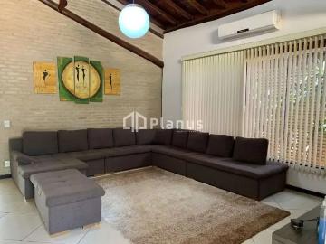 Casa / Sobrado para Locação em Piratininga/SP Centro 3 Quartos
