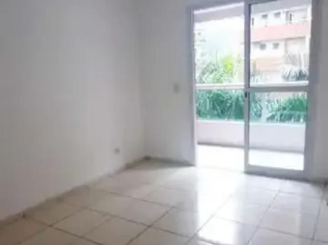 Casa / Sobrado para Locação em Praia Grande/SP Canto do Forte 2 Quartos
