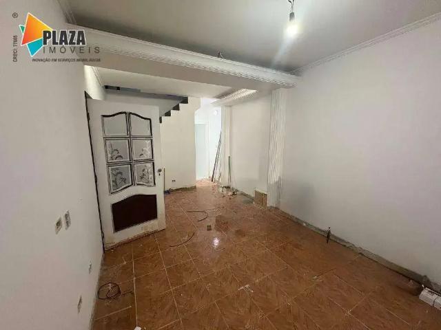 Casa / Sobrado para Locação em Praia Grande/SP Canto do Forte 2 Quartos