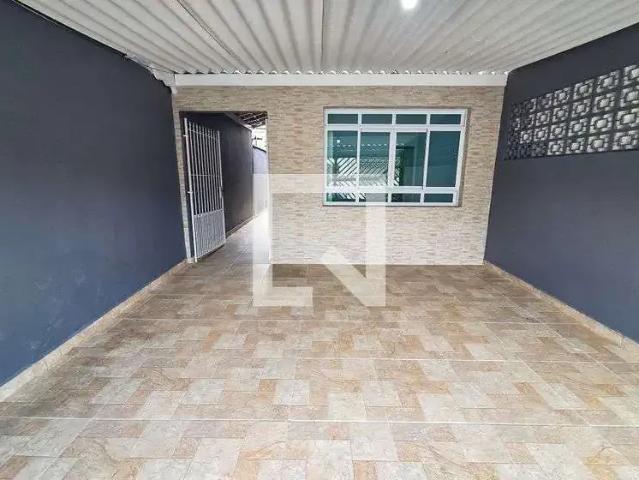 Casa / Sobrado para Locação em Praia Grande/SP Cidade Ocian 2 Quartos