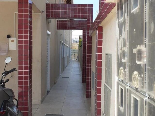Casa / Sobrado para Locação em Praia Grande/SP Aviação 2 Quartos
