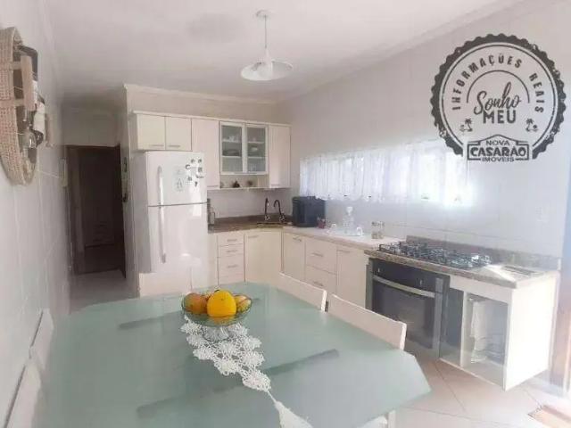 Casa / Sobrado para Locação em Praia Grande/SP Aviação 2 Quartos