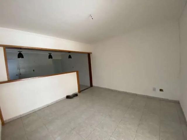 Casa / Sobrado para Locação em Praia Grande/SP Aviação 2 Quartos