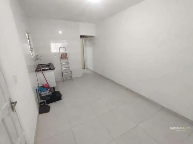 Casa / Sobrado para Locação em Praia Grande/SP Boqueirão 1 Quartos