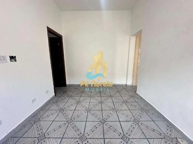 Casa / Sobrado para Locação em Praia Grande/SP Boqueirão 2 Quartos