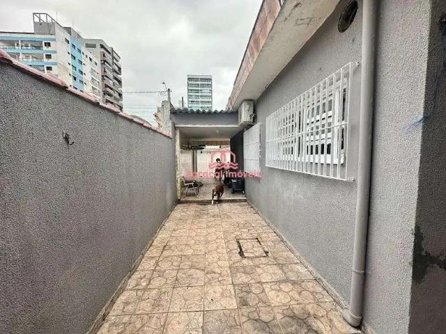 Casa / Sobrado para Locação em Praia Grande/SP Boqueirão 2 Quartos