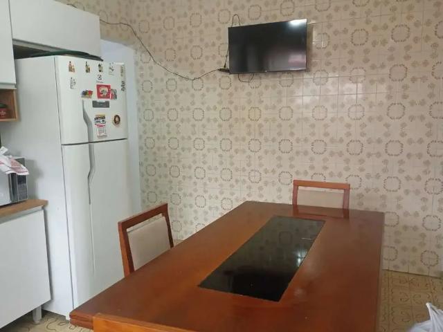 Casa / Sobrado para Locação em Praia Grande/SP Boqueirão 2 Quartos