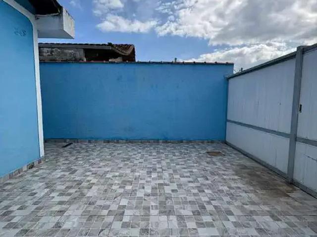 Casa / Sobrado para Locação em Praia Grande/SP Boqueirão 2 Quartos