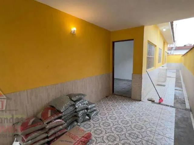 Casa / Sobrado para Locação em Praia Grande/SP Boqueirão 2 Quartos