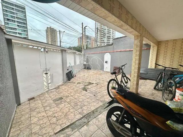 Casa / Sobrado para Locação em Praia Grande/SP Boqueirão 2 Quartos