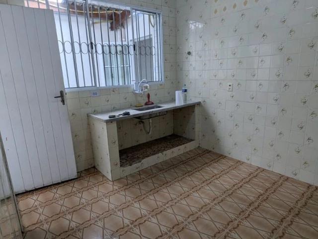Casa / Sobrado para Locação em Praia Grande/SP Boqueirão 2 Quartos