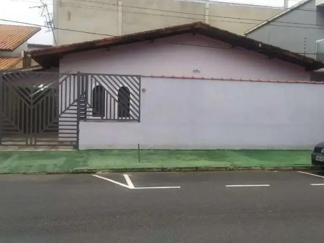 Casa / Sobrado para Locação em Praia Grande/SP Boqueirão 3 Quartos