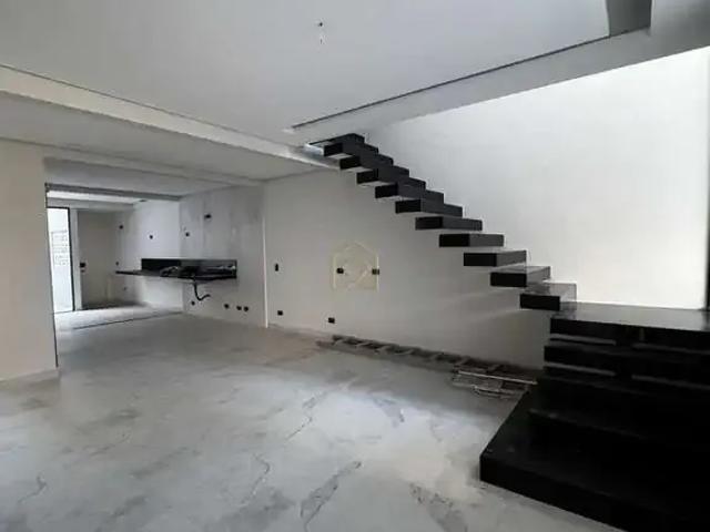 Casa / Sobrado para Locação em Praia Grande/SP Boqueirão 3 Quartos