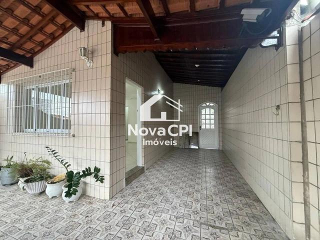 Casa / Sobrado para Locação em Praia Grande/SP Boqueirão 3 Quartos
