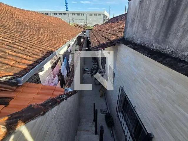 Casa / Sobrado para Locação em Praia Grande/SP Balneário Maracanã 3 Quartos