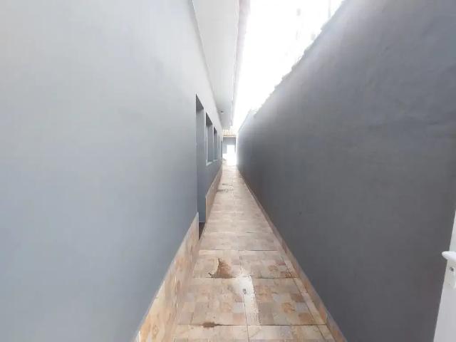 Casa / Sobrado para Locação em Praia Grande/SP Guilhermina 2 Quartos