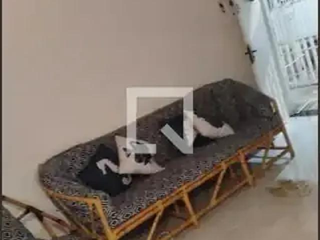 Casa / Sobrado para Locação em Praia Grande/SP Guilhermina 2 Quartos