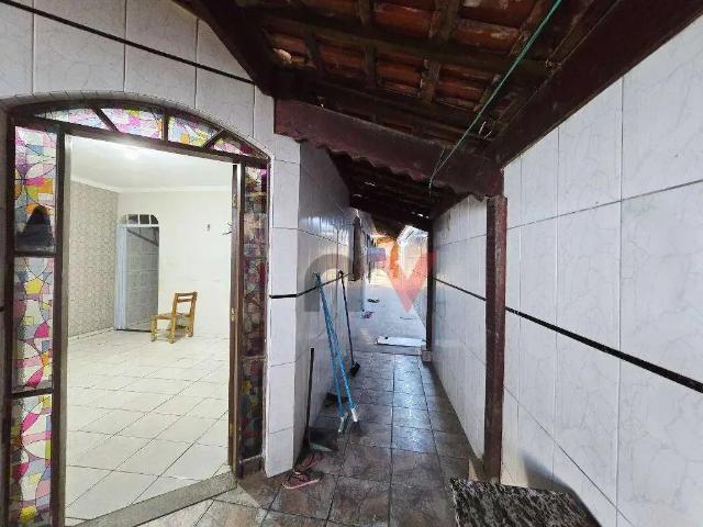 Casa / Sobrado para Locação em Praia Grande/SP Jardim Quietude 2 Quartos