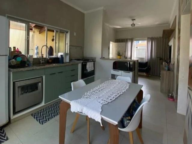 Casa / Sobrado para Locação em Praia Grande/SP Maracanã