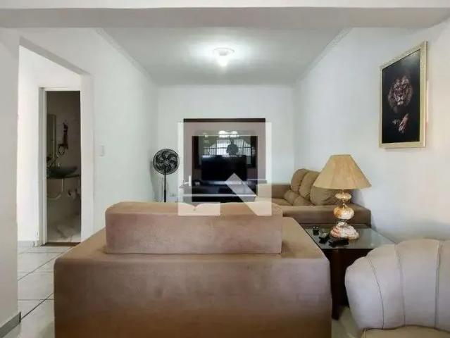 Casa / Sobrado para Locação em Praia Grande/SP Sítio do Campo 4 Quartos