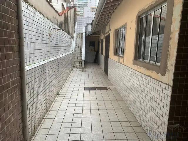 Casa / Sobrado para Locação em Praia Grande/SP Tupi 2 Quartos