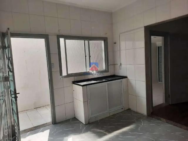 Casa / Sobrado para Locação em Praia Grande/SP Tupi 2 Quartos