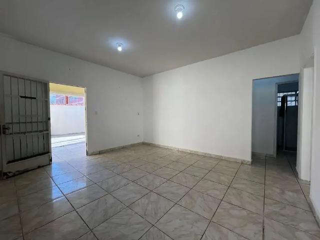 Casa / Sobrado para Locação em Praia Grande/SP Tupi 2 Quartos